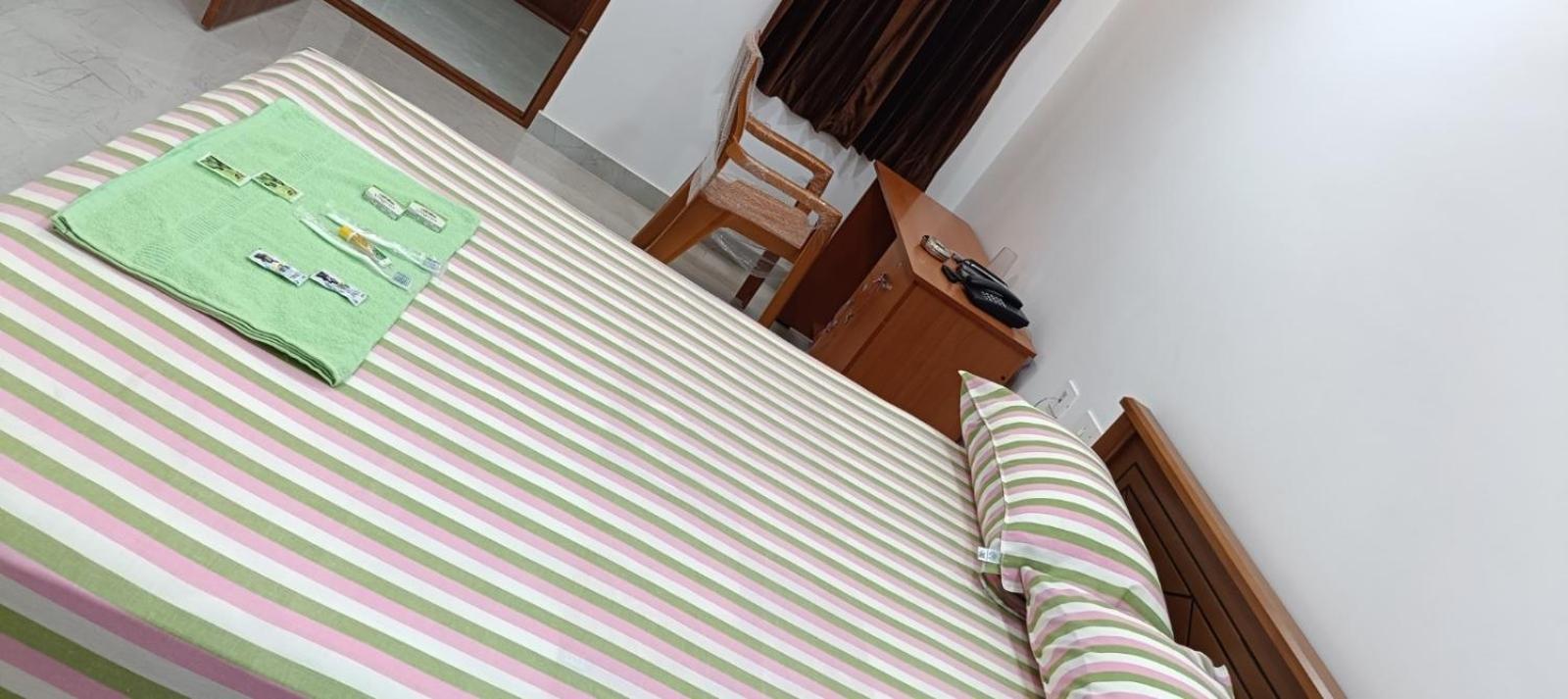Urc Lodge Perundurai Room photo