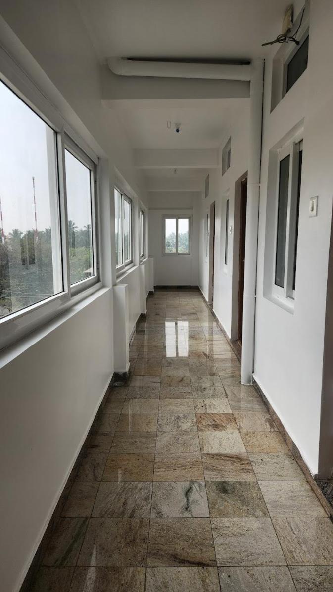 Urc Lodge Perundurai Exterior photo